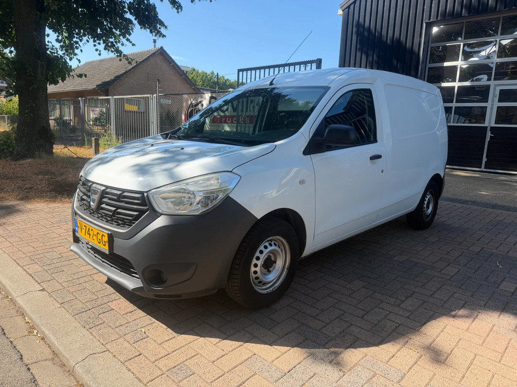 Dacia Dokker 1.5 dCi Euro 6 Schiebetür 2017 55621254-0.jpg | Davilo Trucks 