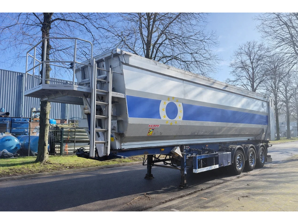    51618599-0.jpg | Davilo Trucks 