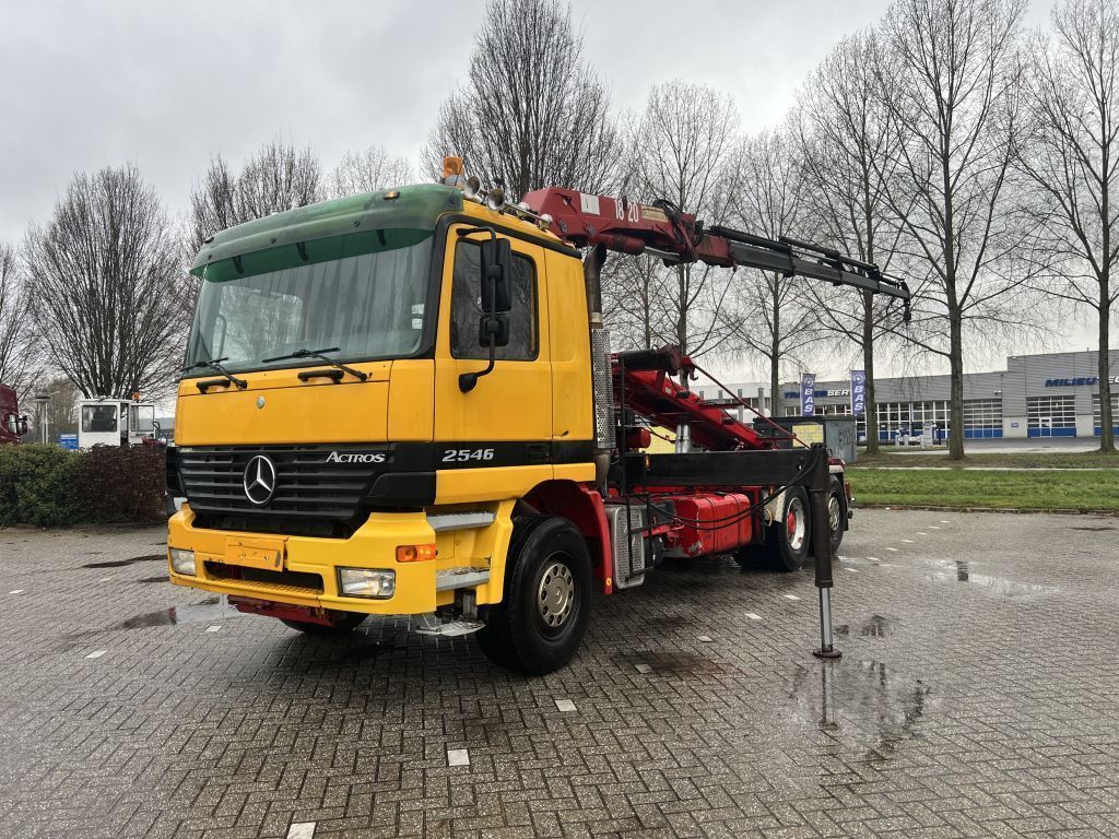 Mercedes-Benz Actros 2546 cable system (NCH) + HMF 1820 - 6x2 - 52638362-0.jpg | Davilo Trucks 