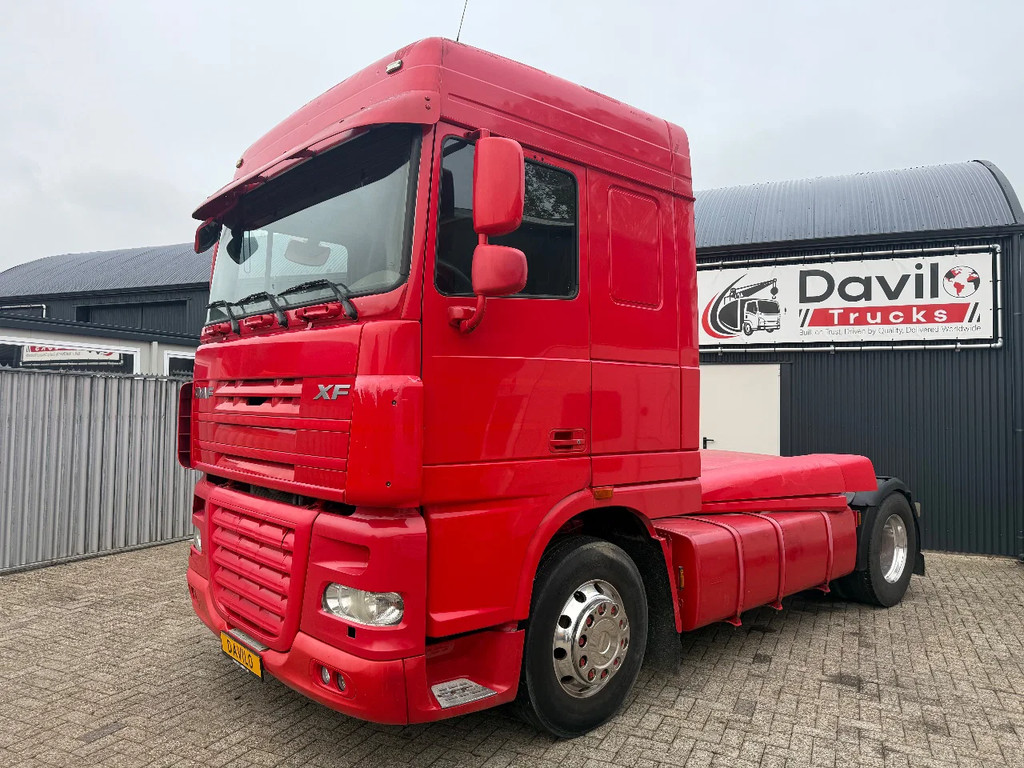 DAF  XF 105.460 Austria truck - Space cab - Retarder - 2x tank - A/C - Spoiler 52638472-0.jpg | Davilo Trucks 